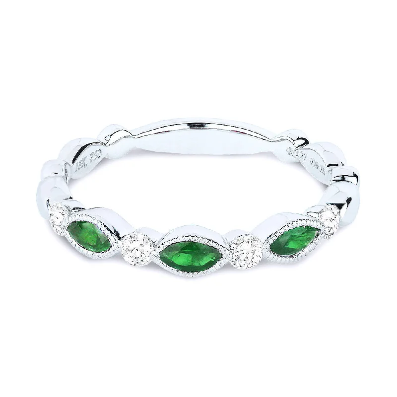 women custom wedding bands -14K White Gold,emerald Ring