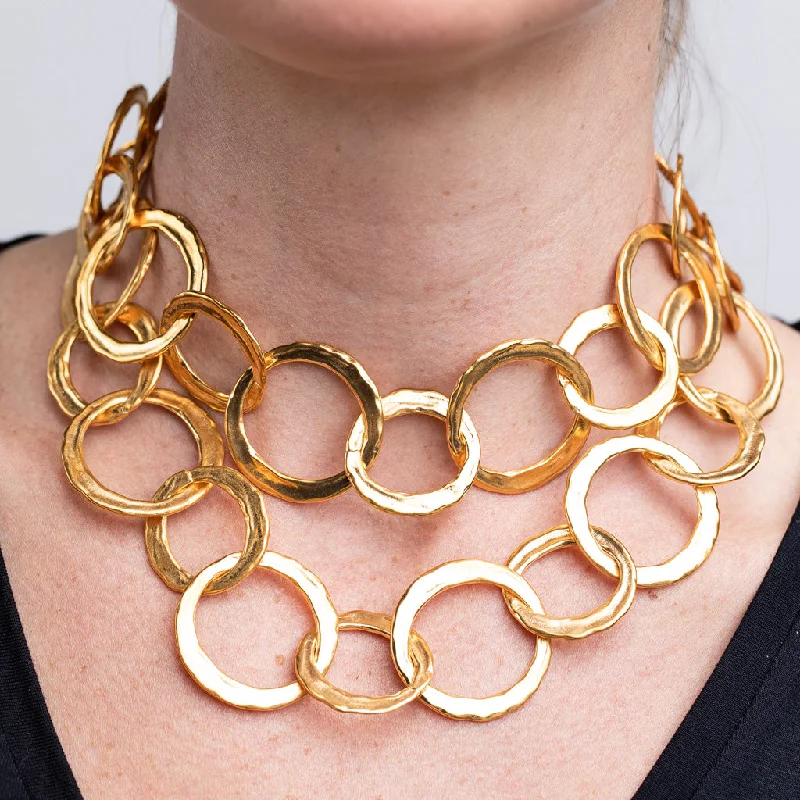 women artistic necklaces -Satin Gold Circle Link Necklace