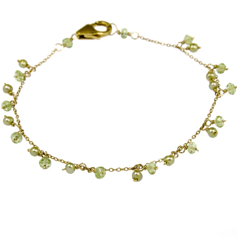 women gemstone bracelets -Peridot and Pearls Bracelet - Gold filled BR092