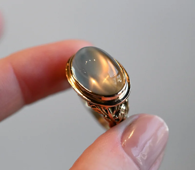 women vintage diamond rings -14k Gold Floral Dome Moonstone Ring - size 6.75