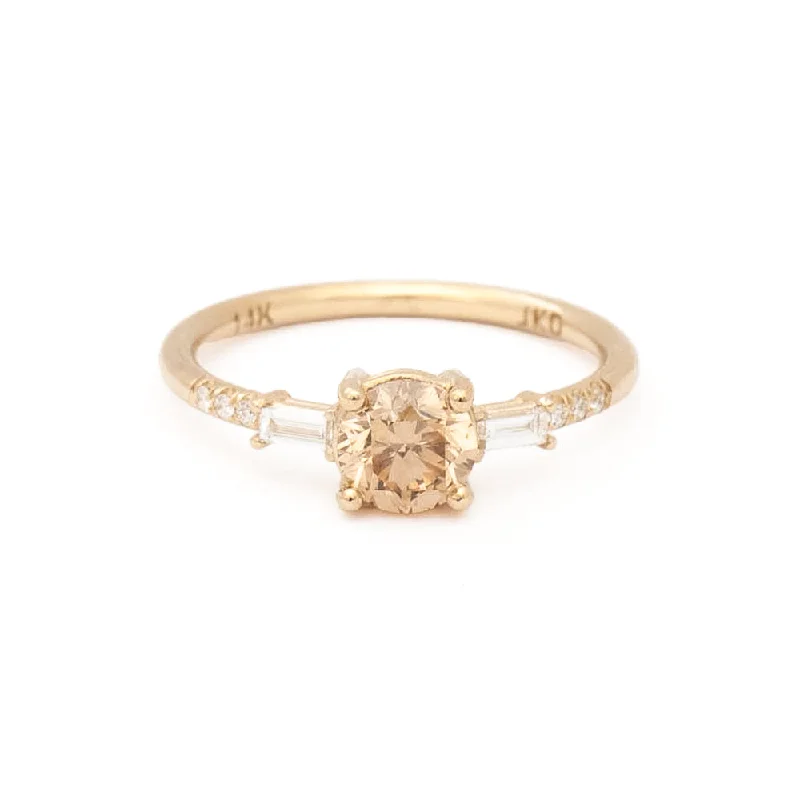 women men’s rings -Champagne Diamond Melody Baguette Equilibrium Ring