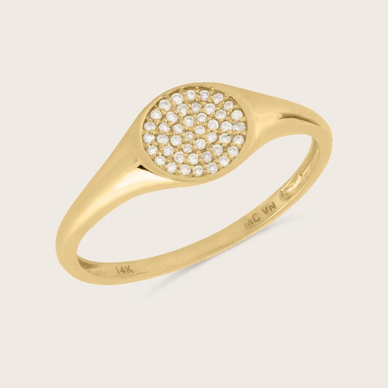 women custom wedding rings -14k Yellow Gold Lab Grown Diamond Signet Ring